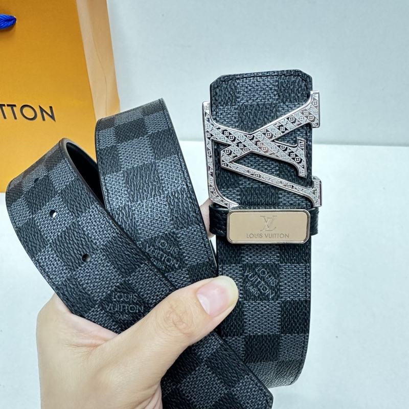 l**is V*t*n belts